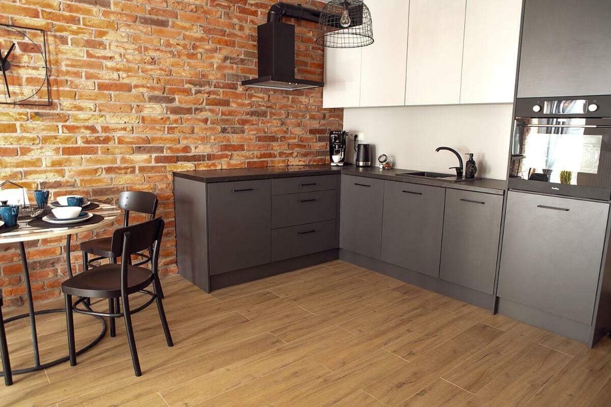 Concept Red Apartment Krakow Luaran gambar