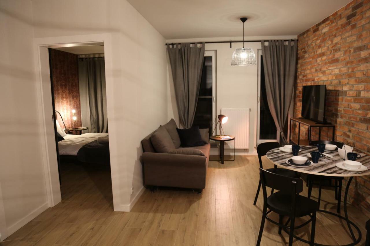 Concept Red Apartment Krakow Luaran gambar